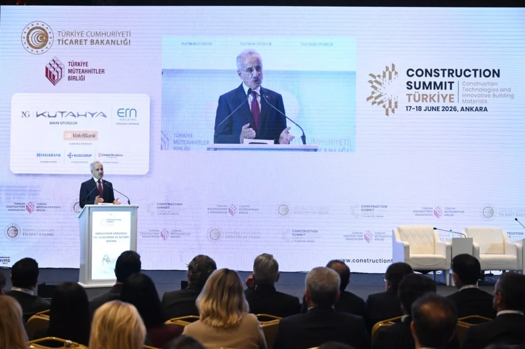 Uraloğlu: Türkiye, dünyanın en güçlü dijital altyapı merkezlerinden bir olacak