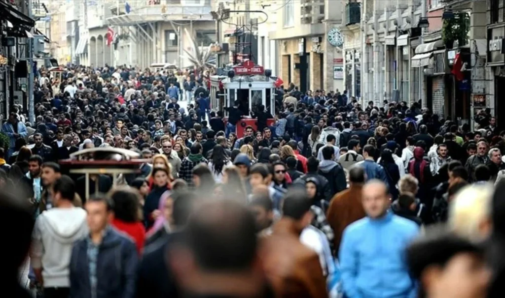 6 ayda 228 bin arttık: Türkiye’nin güncel nüfusu açıklandı