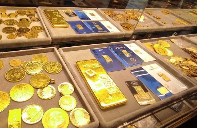 Altın fiyatları bugün yükselişte! Gram 6.215 TL’ye çıktı
