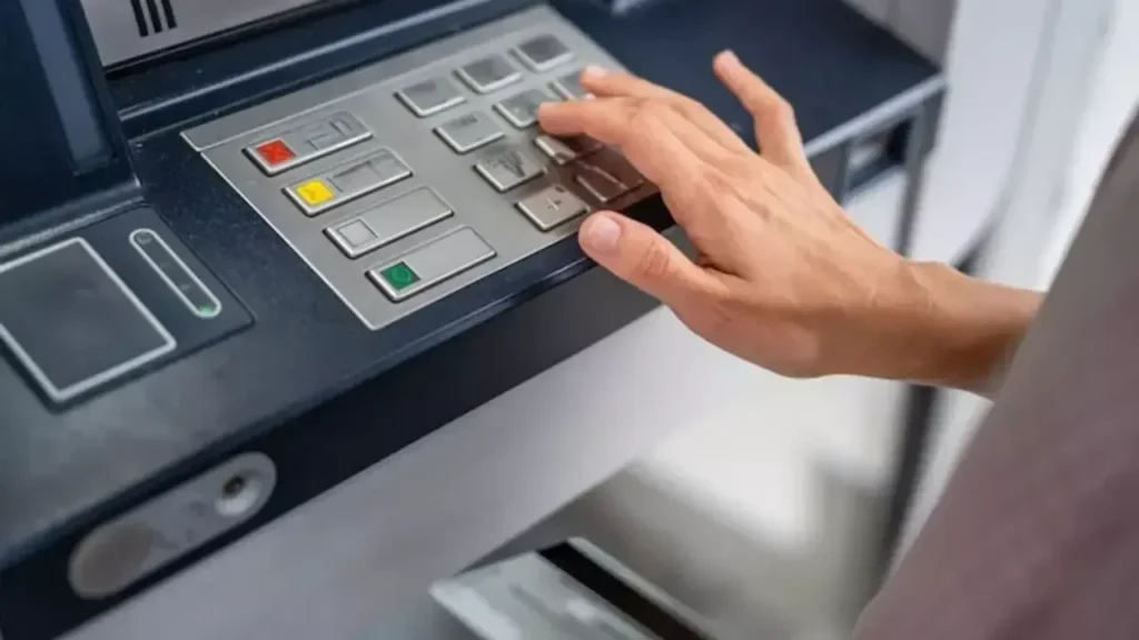 Bankalar ATM ayarıyla oynadı: 350 TL çekmek isteyen eli boş dönecek!