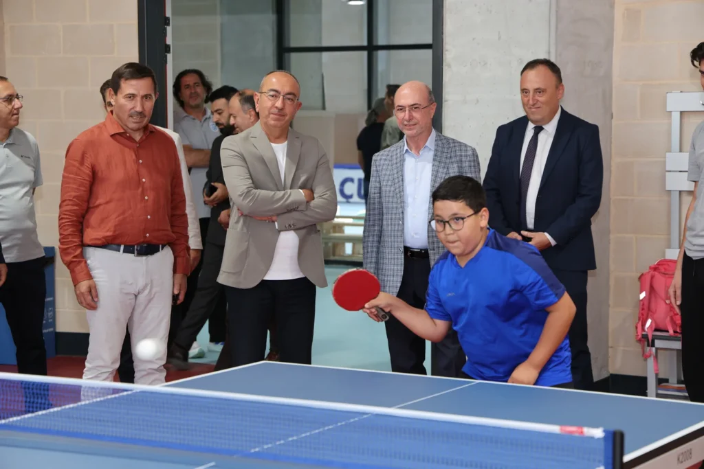 Başkanlar Selçuklu’nun spor merkezini ziyaret etti! Konya’nın devi