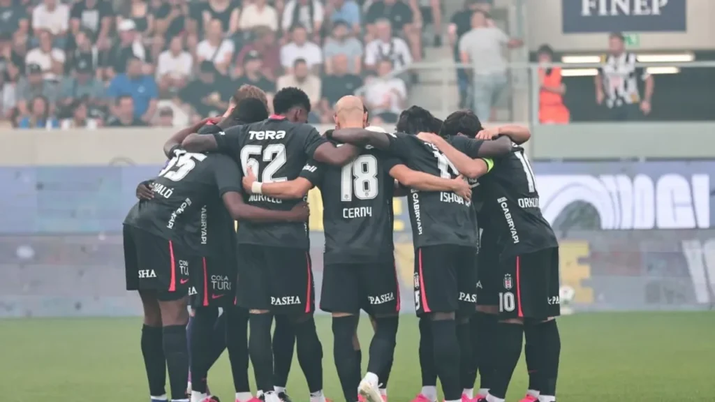 Beşiktaş, Hradec Kralove’yi deplasmanda yendi! Tur avantajını kaptı