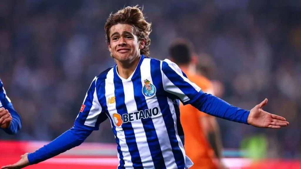 Cimbom’a Rodrigo Mora’da kötü haber!