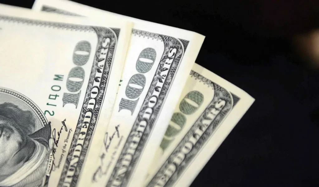 Dolar ve Euro yükselişte! Gözler saat 17.00’de Warsh’un konuşmasında