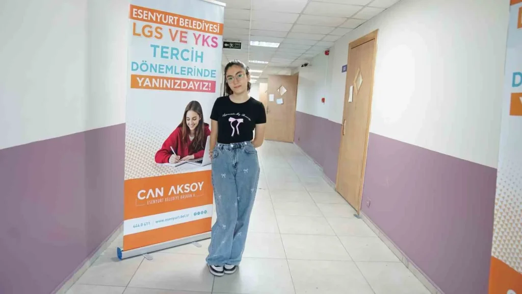 Esenyurt’ta ücretsiz LGS kursu 190 öğrenciyi hayaline kavuşturdu