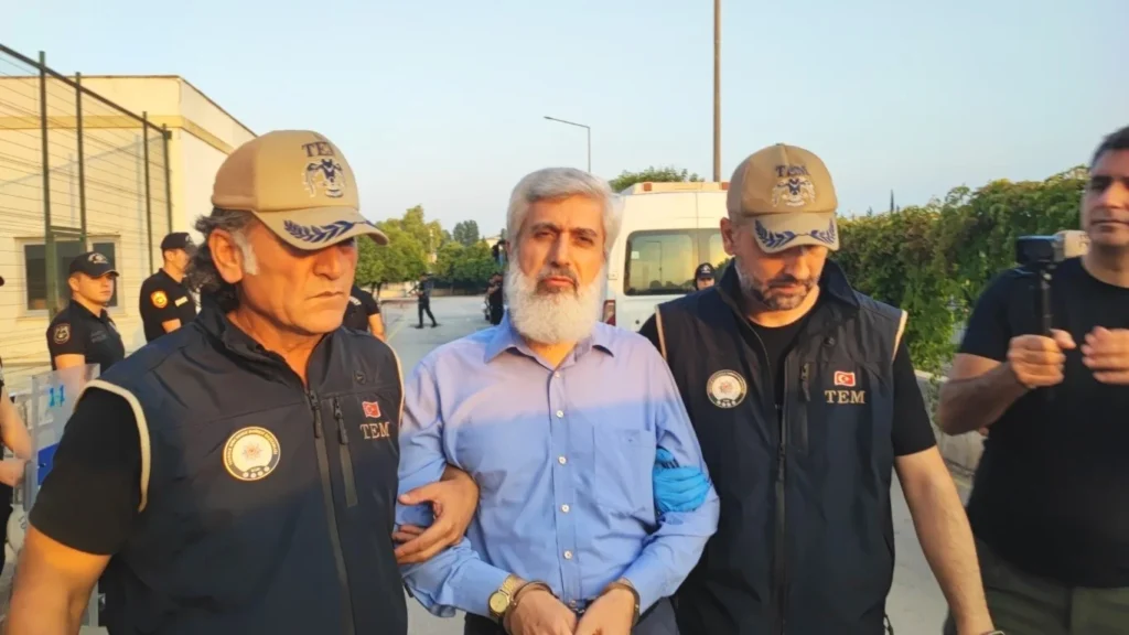 Furkan Vakfı’na şafak operasyonu: Alparslan Kuytul, eşi ve çok sayıda kişi gözaltında