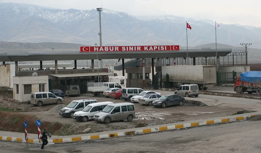 Habur’da 2026 rekoru! Günlük 2.454 TIR çıkışıyla zirveye çıktı