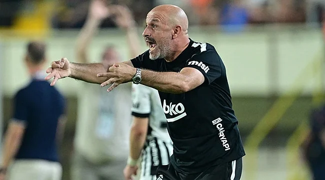Italiano: “Kaybetmeyi hak etmedik, kaleci mucizevi çıkardı!”