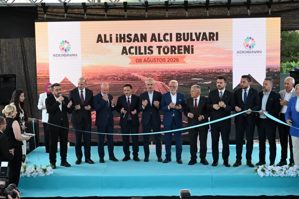 Kayseri’ye 107 Milyar TL yatırım! Ali İhsan Alçı Bulvarı açıldı