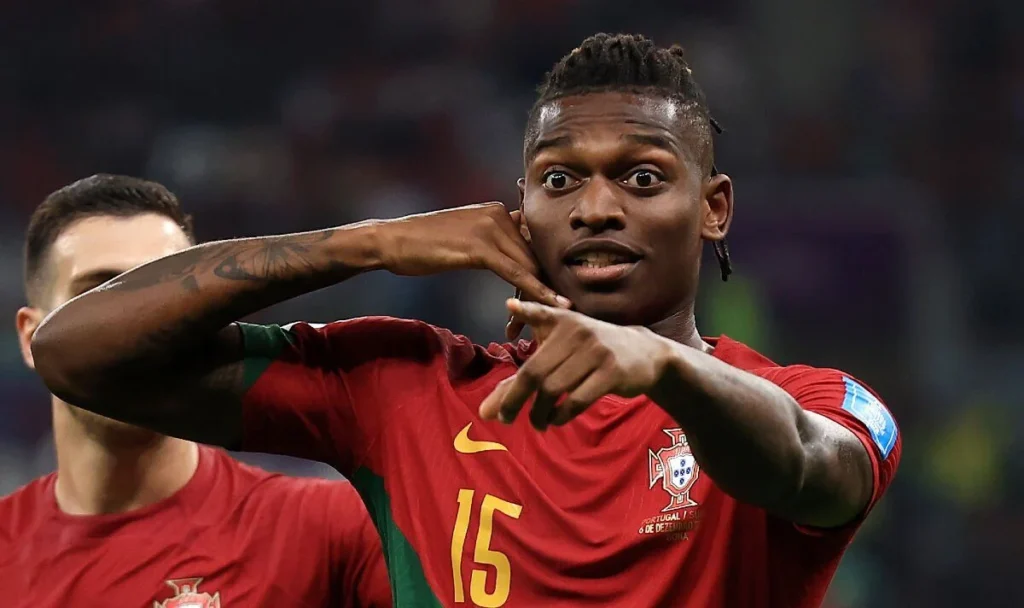 Leao İstanbul’a ne zaman saat kaçta gelecek? 12 milyon euro maaş