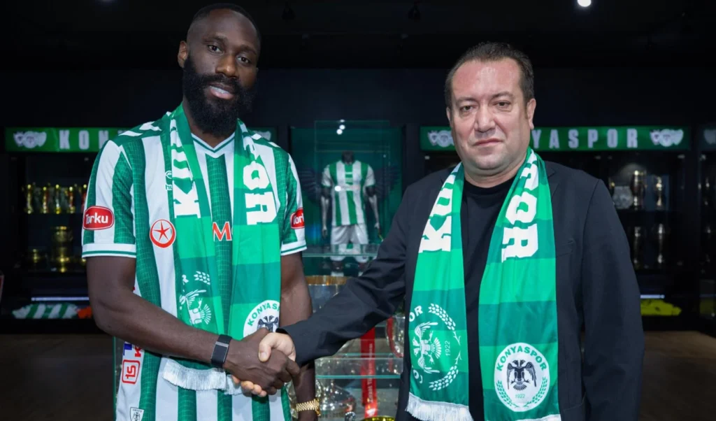 Masuaku Konyaspor’da! Eski Beşiktaşlı Süper Lig’e döndü