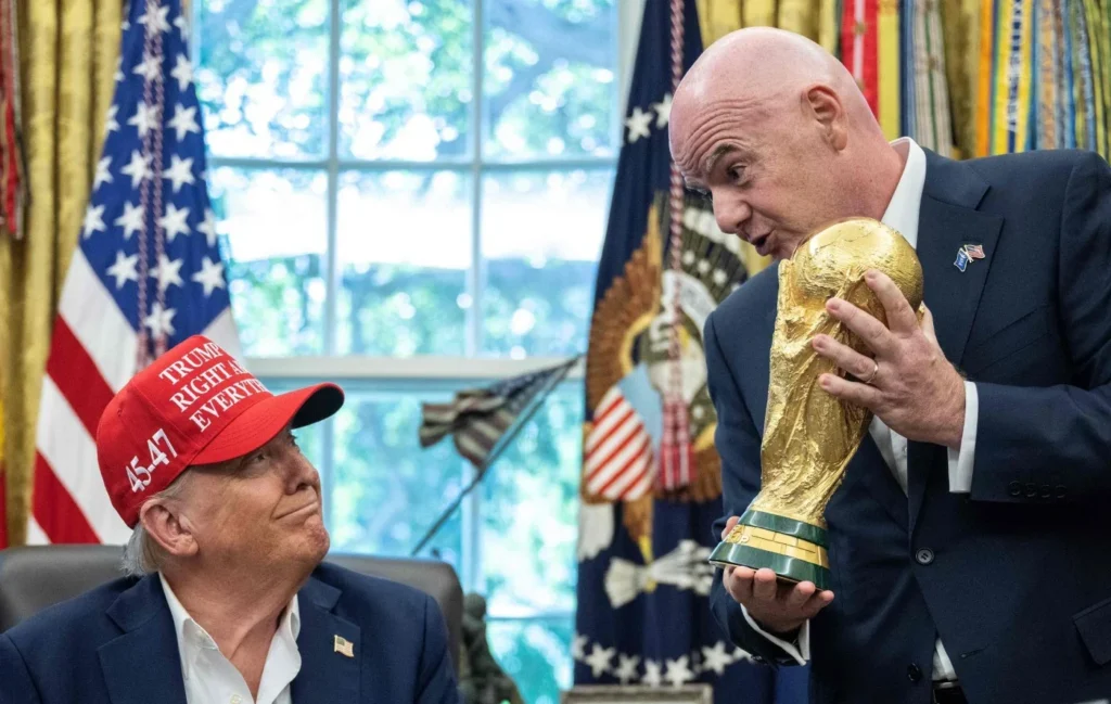 Trump’tan Dünya Kupası’nda kırmızı kartı silen Infantino’ya tam destek