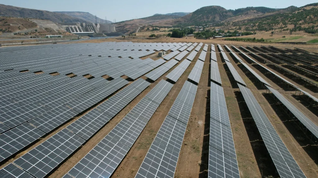 Türkiye yenilenebilir enerjide 10 yıllık rekoru kırdı: Cengiz Enerji 2,5 milyon kişilik elektrik üretti